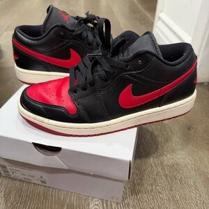 Air Jordan 1 Low - Women’s
